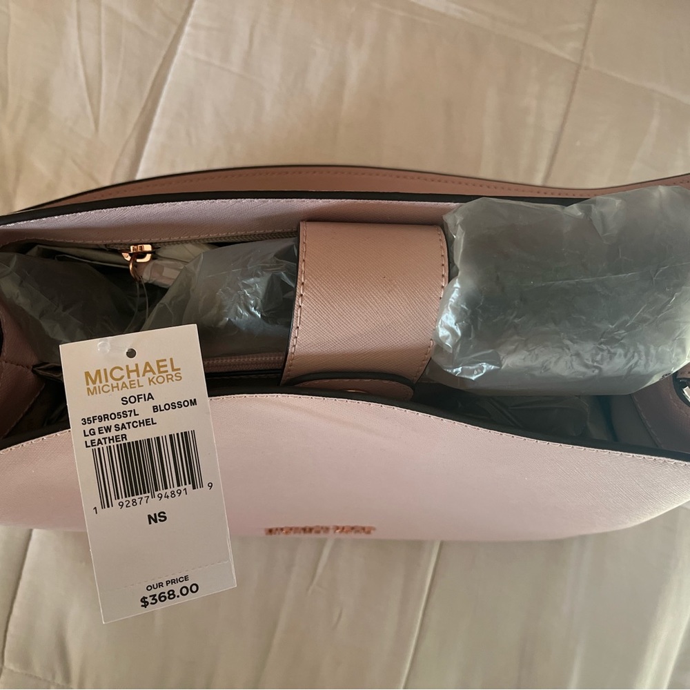 Brand new! Pale pink Michael Kors leather satchel.